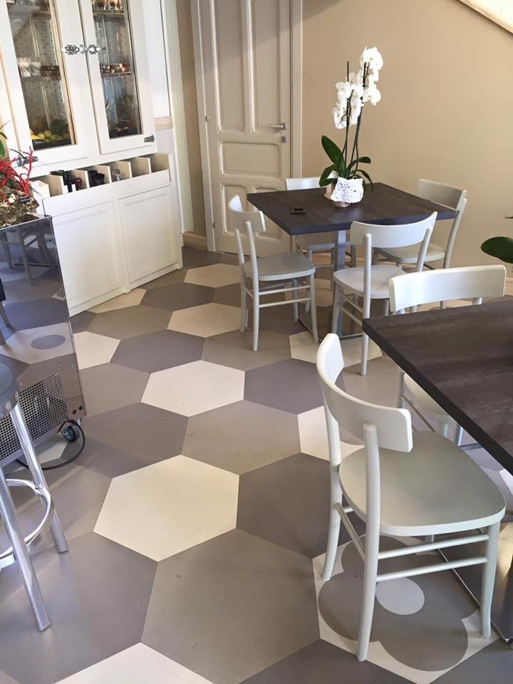 4A826651-1614-4656-A8B5-E13A7EB71F9C