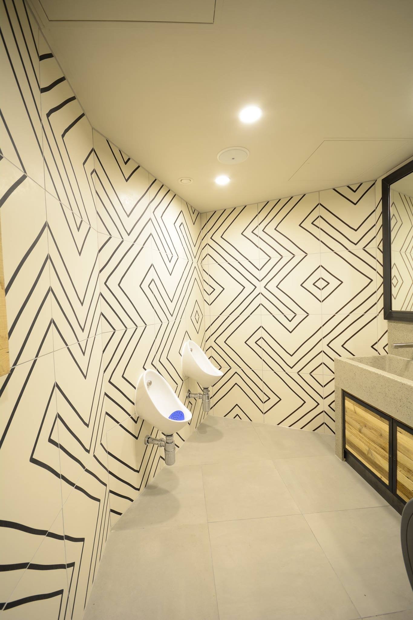 996A3D6F-82AE-47EE-A646-15DA99C311E9