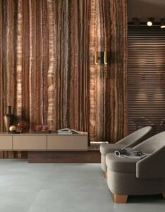 95A93F02-69DD-4AA3-96D8-00A12F682D86