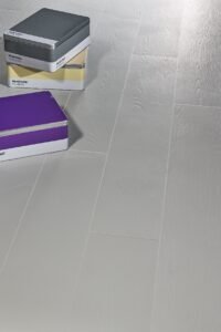 wood41-hires-grey-01